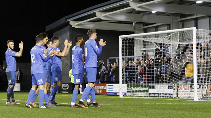 AFC Fylde 0, Stockport County 0: Promotion hopefuls play out stalemate - South Manchester News